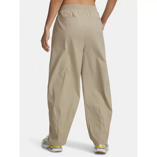  Дамски спортен панталон UNDER ARMOUR UA UNSTOPPABLE WVN PLEAT PT 6007027-299 КАФЯВО 