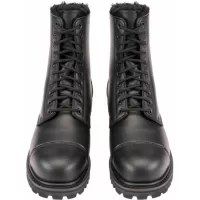черен