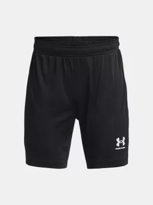 Къси панталонки за момчета UNDER ARMOUR Y CHALLENGER CORE SHORT 1375831-001 ЧЕРЕН