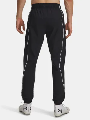 Мъжки спортен панталон UNDER ARMOUR UA M CHALLENGER WARM-UP PN 6004046-001 ЧЕРЕН