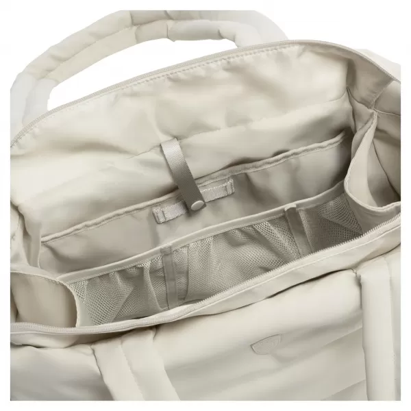  Чанта HEYS PUFFER TRAVEL TOTE МРЪСНО БЯЛО 