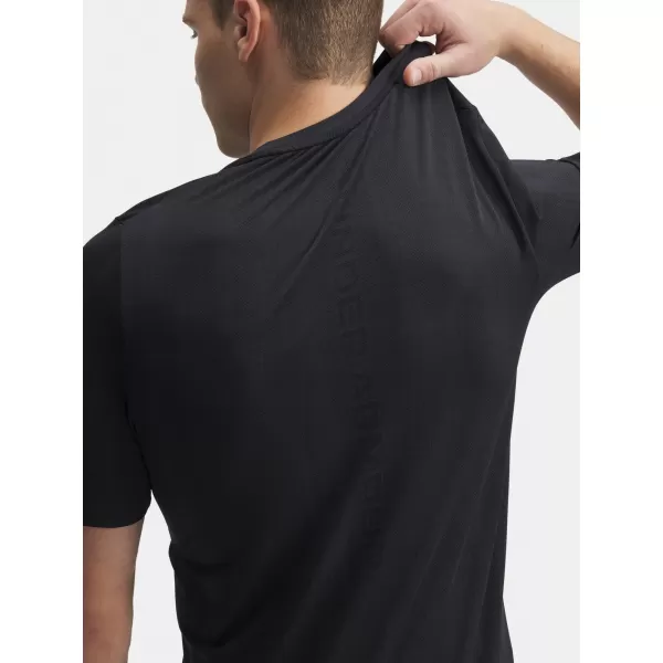  Мъжка тениска UNDER ARMOUR VANISH SEAMLESS NOVELTY SS 1388129-001 ЧЕРЕН 