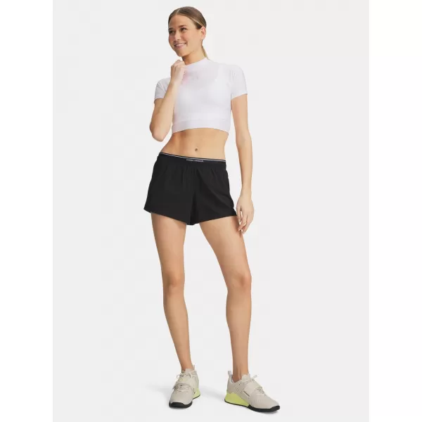  Дамски шорти UNDER ARMOUR VANISH WOVEN 3IN SHORTS 6009965-008 ЧЕРЕН 