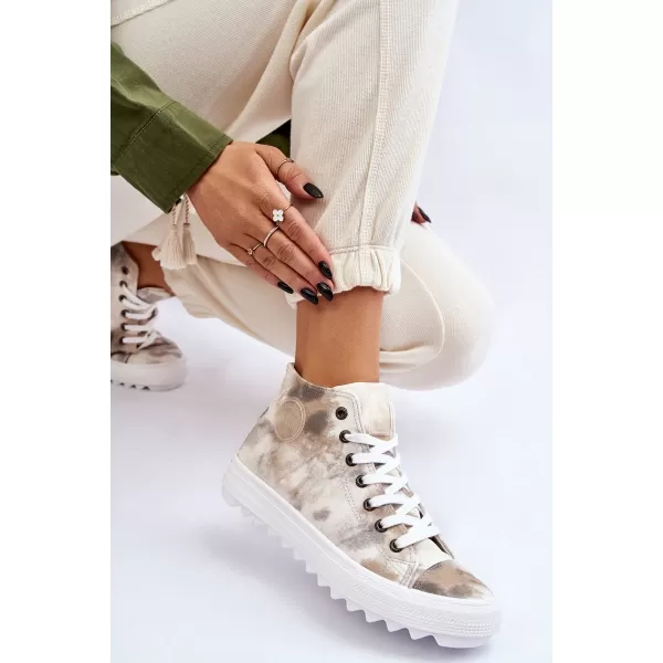  Дамски маратонки BIG STAR LL274047 WHITE/OLIVE Big Star Shoes 