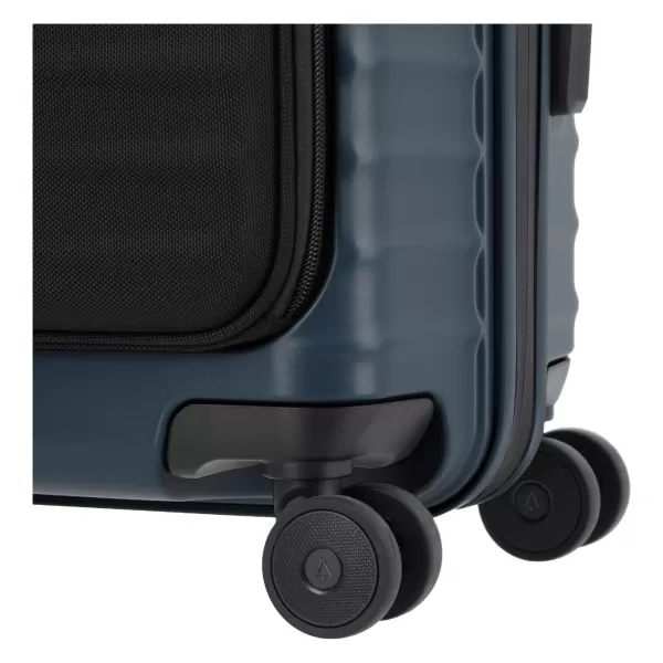  Ръчен багаж TITAN Upgrade S23 Front pocket СРЕДНОЩНО СИНЬО 
