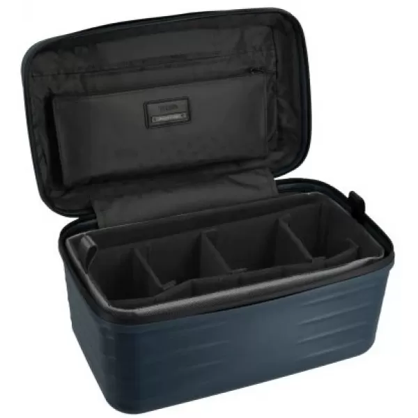  Куфар за козметика TITAN Upgrade Beautycase СРЕДНОЩНО СИНЬО 