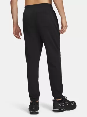 Мъжки спортен панталон UNDER ARMOUR 6014688-001 ЧЕРЕН