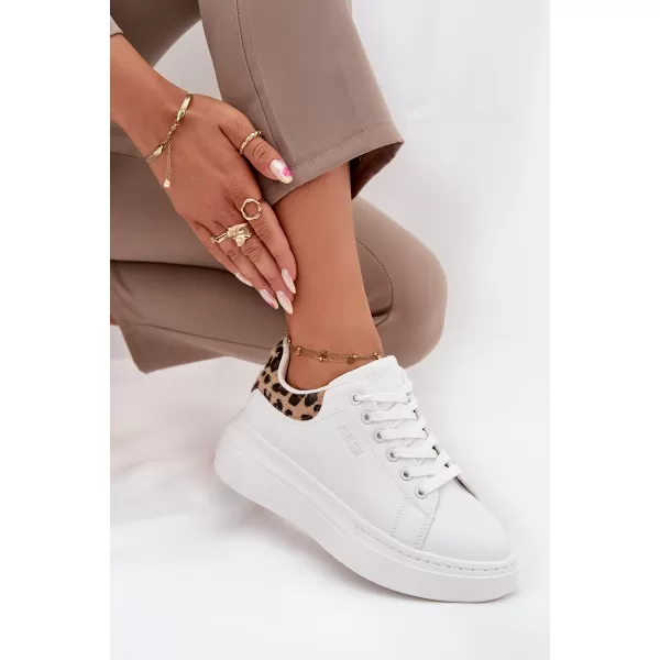  Дамски маратонки BIG STAR SS274247 WHITE Big Star Shoes 