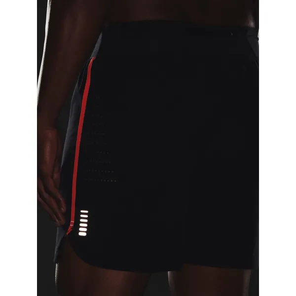  Мъжки шорти UNDER ARMOUR SPEEDPOCKET 7'' SHORT ЧЕРЕН 