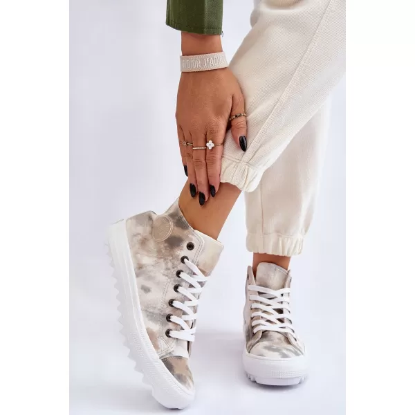  Дамски маратонки BIG STAR LL274047 WHITE/OLIVE Big Star Shoes 