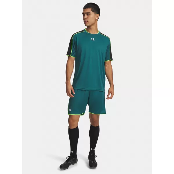  Мъжки шорти UNDER ARMOUR 6009896-338 ЗЕЛЕНО 
