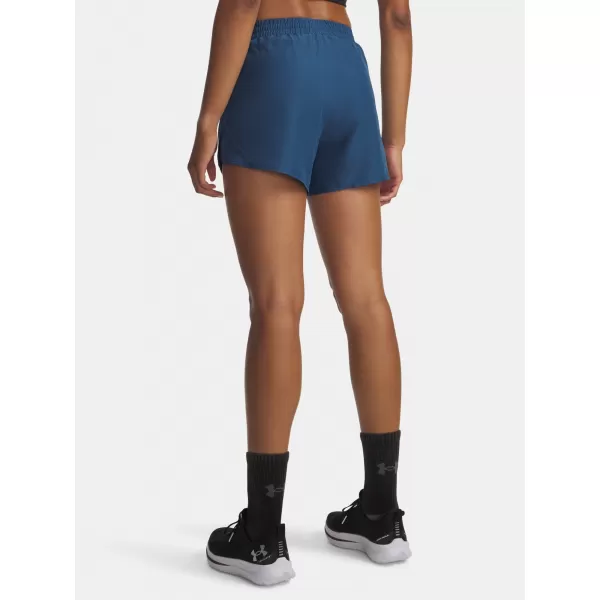  Дамски шорти UNDER ARMOUR UA FLY BY 3'' SHORTS 1382438-498 СИНЬО 