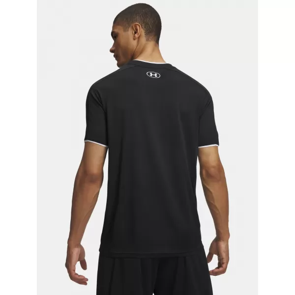  Мъжка тениска UNDER ARMOUR M CHALLENGER TRAIN SS 6009875-001 ЧЕРЕН 