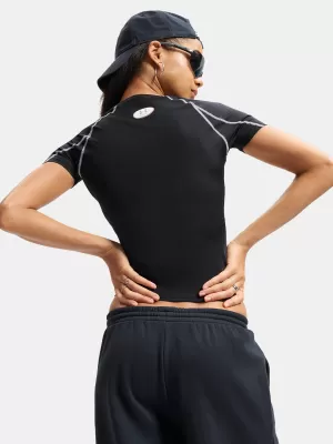 Дамска тениска UNDER ARMOUR HEATGEAR ELITE SS 6015368-008 ЧЕРЕН