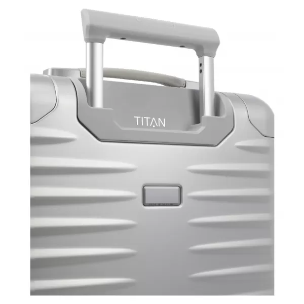  куфар TITAN Eternity M plus СРЕБРО 
