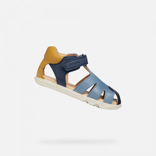  Сандали за момчета GEOX SANDAL STEPPIEUP B656PC000CLC0916 СИНЬО 