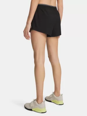 Дамски шорти UNDER ARMOUR VANISH WOVEN 3IN SHORTS 6009965-008 ЧЕРЕН