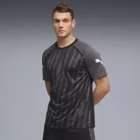 черен