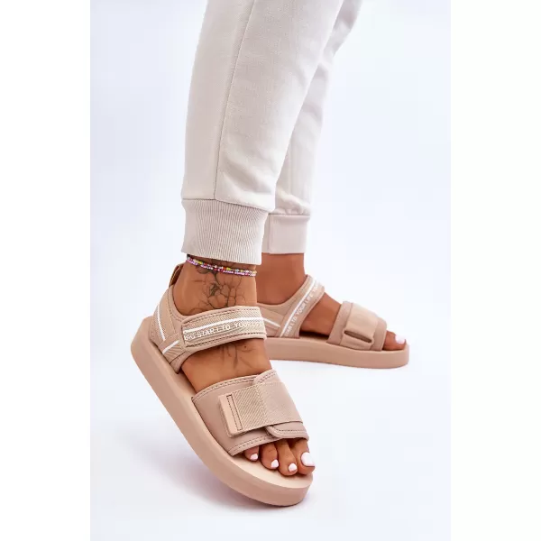  Дамски сандали BIG STAR SHOES LL274787 БЕЖОВО 