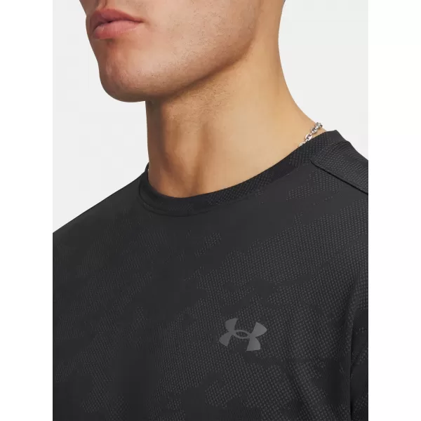  Мъжка тениска UNDER ARMOUR TECH VENT JCQRD SS 1390047-001 ЧЕРЕН 
