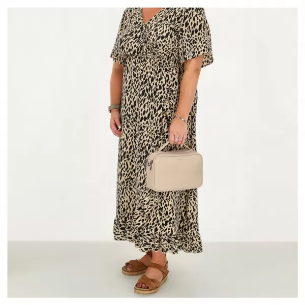  Дамска чанта CHARM LONDON MULBERRY STREET W00408 БЕЖОВО 