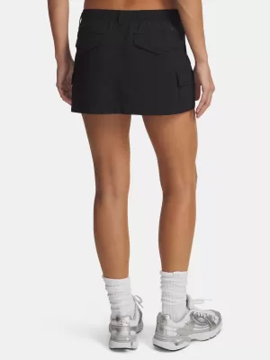 Дамски шорти UNDER ARMOUR UNSTOPPABLE UTILITY SKIRT 6009725-008 ЧЕРЕН