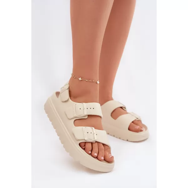  Дамски сандали BIG STAR SHOES TT274A032 БЕЖОВО 