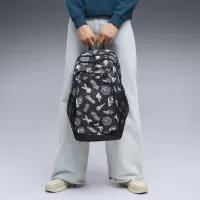 черен