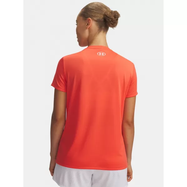  Дамска тениска UNDER ARMOUR TECH SSV- SOLID 1384229-690 ЧЕРВЕНО 