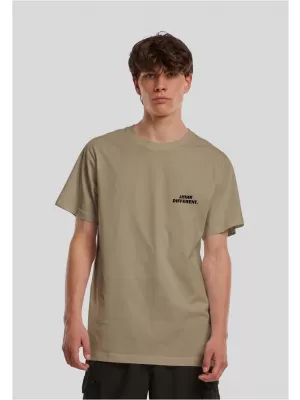Мъжка тениска URBAN CLASSICS TB8959-00176 МАСЛИНА