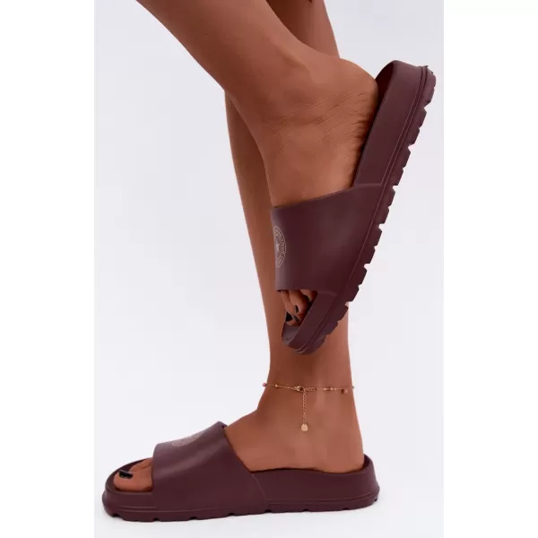  Дамски чехли BIG STAR SHOES UU274075 НЮАНСИ НА КАФЯВО И БЕЖОВО 