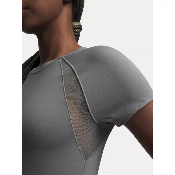  Дамска тениска UNDER ARMOUR MOTION MESH SS 6011045-709 ЗЕЛЕНО 