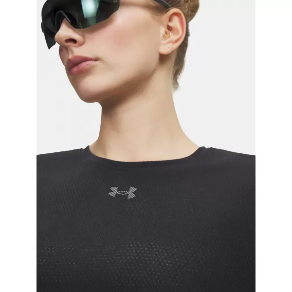  Дамска тениска UNDER ARMOUR VELOCITI SHORTSLEEVE 6009540-001 ЧЕРЕН 