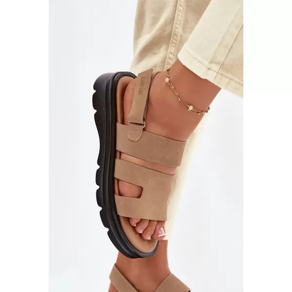  Дамски сандали BIG STAR SHOES TT274482 БЕЖОВО 