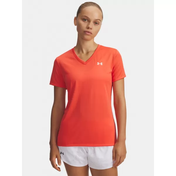  Дамска тениска UNDER ARMOUR TECH SSV- SOLID 1384229-690 ЧЕРВЕНО 