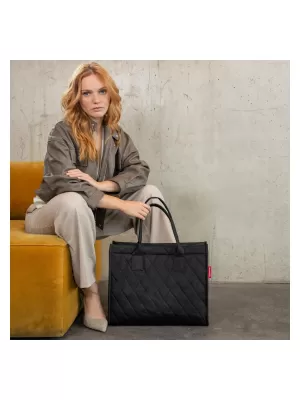 Чанта REISENTHEL DAILY SHOPPER ЧЕРЕН РОМБ