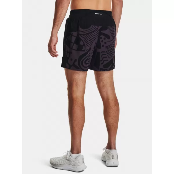  Мъжки шорти UNDER ARMOUR WE RUN IN PEACE SHORT 1377048-001 ЧЕРЕН 