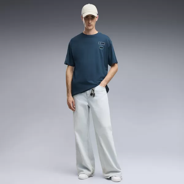  Мъжка тениска PUMA GRAPHICS RELAXED STACKED TEE 69436836 СРЕДНОЩЕН БЕНЗИН 