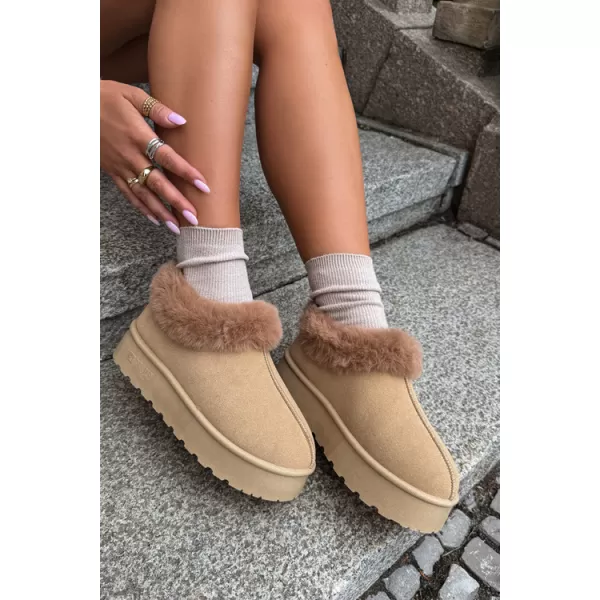  Дамски обувки BIG STAR SHOES UU274202 БЕЖОВО 