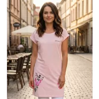 Розово