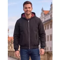 черен