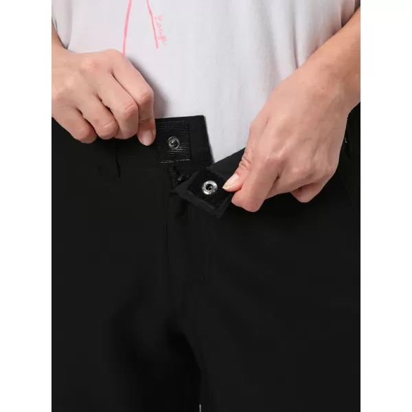 Дамски шорти LOAP UZLUNA OLW2406 ЧЕРЕН 