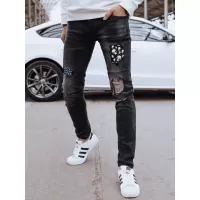 черен