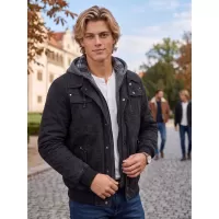 черен