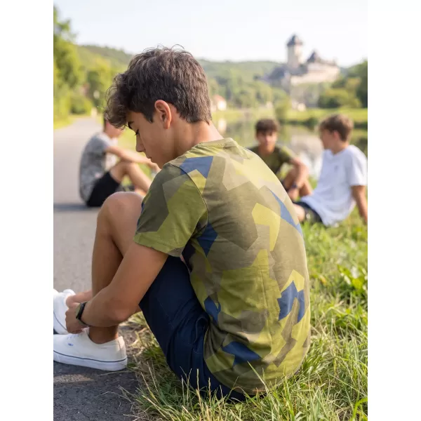 T -shirt BRANDIT T BD6017 ШВЕДСКИ КАМО 