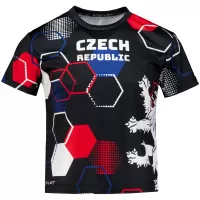 черен