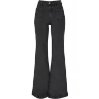 черен