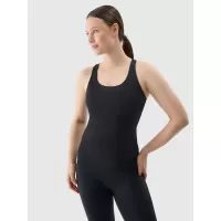 черен