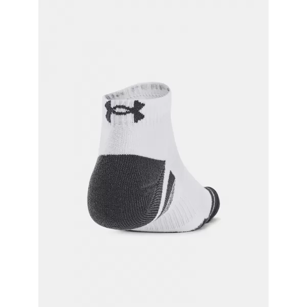  Чорапи UNDER ARMOUR PERFORMANCE TECH LOW (3 PÁRY) 1379504-100 БЯЛО 