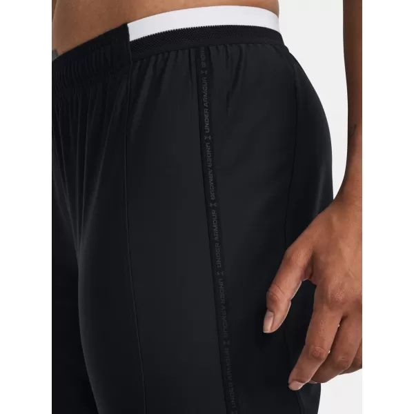  Дамски спортен панталон UNDER ARMOUR WS CHALLENGER PRO PANT 1380509-001 ЧЕРЕН 